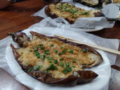-蚝哥花姐湛江烤生蚝(美丽湾市场店)