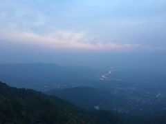 -鬼笑石后山停车场