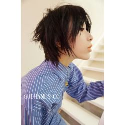 -God Hands发型设计复古会所