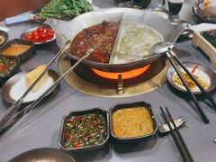 -湊湊火锅·茶憩(南京万象天地店)