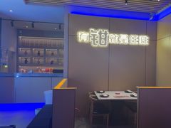 -红盔侠小龙虾(海宁银泰店)