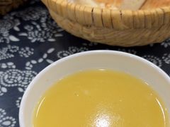 -八两八金·莱芜特色炒鸡(市南漳浦路店)