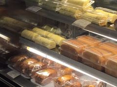 -红宝石·鲜奶小方·海派西点房(金杨店)