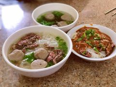 牛肉丸粿条汤-老四家黄东明牛肉丸