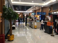 -大光明丽星VIP影城(昌里路杜比全景声店)