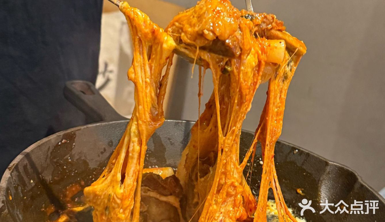 在韩国🇰🇷？没呢[害羞]长沙就能吃到正宗韩料店💯