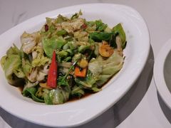 炝炒圆白菜-梅飞酒家(名辉豪庭店)