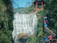 -华蓥山天意谷景区