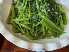 -琥珀老六龙虾(四里河店)