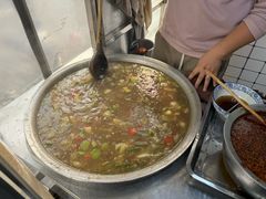 -刘老虎肉丸糊辣汤(总店)