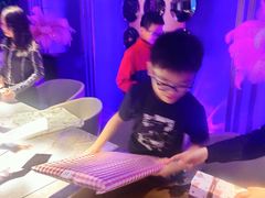 -Darling Queen·Mini·Live·House