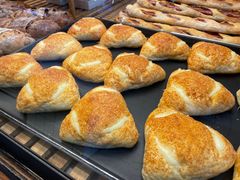 -Dough&Joe团憩(瑞虹天地月亮湾店)