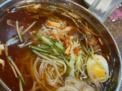 -韩风烤牛肉冷面店