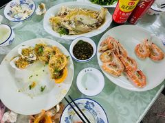 -范饭椰林川湘味海鲜·椰子鸡(三亚湾椰梦长廊店)