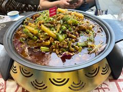 -阆辣荟餐饮(老味道8年·古城店)