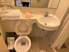 -锦江之星(广州海珠江泰路地铁站店)