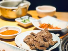-唯成•韩国炭火烤肉 유성고기