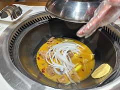 -玺炖·中国铁锅炖(南京东路店)