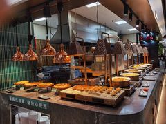-金马门国际美食百汇(珞喻路店)