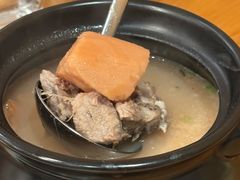 -莲餐厅·湖北菜·潜江小龙虾店(愚园路店)