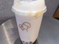 轻波波牛乳-喜茶(东莞汇一城店)
