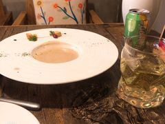 -HIGH FIVE哈福手工汉堡(桂林路店)