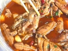 鸡爪-胖哥俩肉蟹煲(河北勒泰购物中心店)
