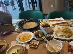 -康文福葱花饼砂锅铺(大奥莱店)