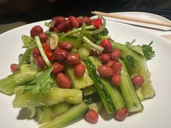 -辣尚瘾·烤鱼·新川菜(牡丹园直营店)