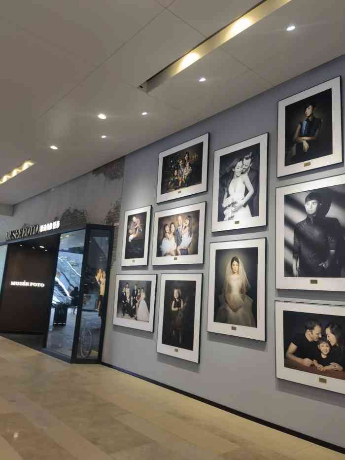 德国缪诗家庭肖像 musee foto-"看见妈妈群有人在musee拍了分享的照片