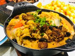 娃娃菜五花肉炖粉条-品味居·首店·大连鲜活海鲜大连菜(东港店)