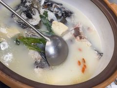 鱼头豆腐汤-宝荣鱼馆·临湖之宴(千岛湖店)