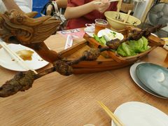 -衡哥肉铺