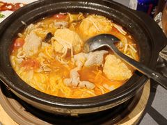 番茄酸汤豆卜煮肥牛-小炳胜(卓悦中心店)