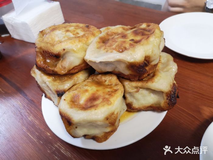 宝瑞门钉肉饼店门钉肉饼图片