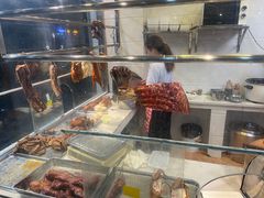 -广香烧腊快餐店
