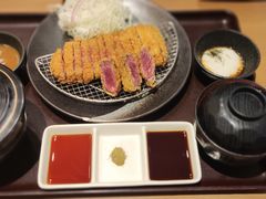 -牛カツ京都勝牛(河原町蛸薬師店)