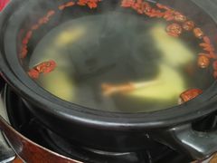-花苑美食横琴生蚝火锅(拱北粤华路店)