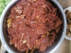 -黑竹沟新场牛肉火锅