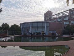 -上海市实验学校