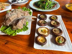 -塔洛藏餐吧(香格里拉古城店)