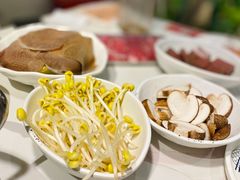 -德林酸菜鱼火锅(南丹店)