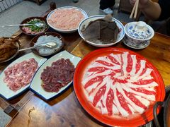 -憨铁匠火锅(红山6979店)