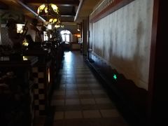 -栖巢咖啡馆(双岗店)