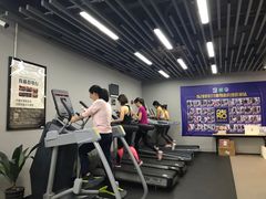 -AK健身普拉提拉伸私教馆(中八店)