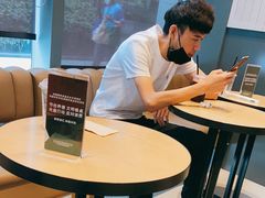 -星巴克(宏汇国际广场店)