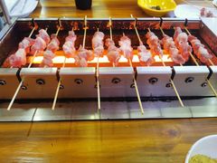 -哈尔滨小酒馆·鲜肉现穿自助烧烤(康新花园店)