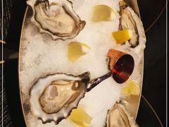 -wineapp葡萄酒餐吧(外滩金融中心店)