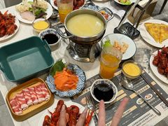 -金马门国际美食百汇(珞喻路店)