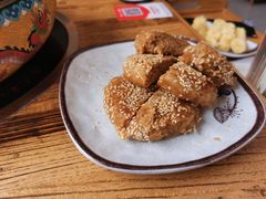 -毛辣果·贵州红酸汤牛肉火锅(西单店)